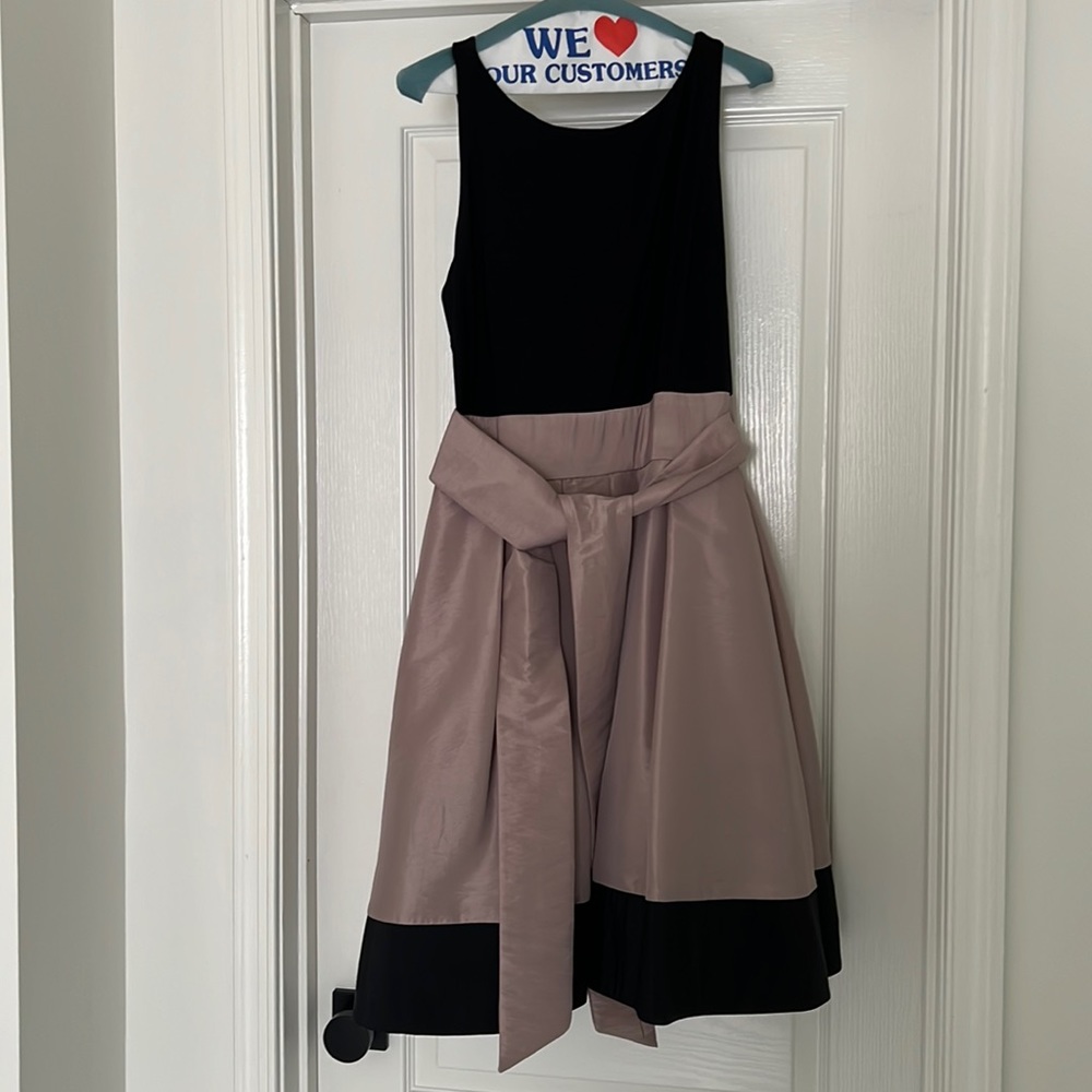 Black and Lavender dress. Great for prom or wedding.